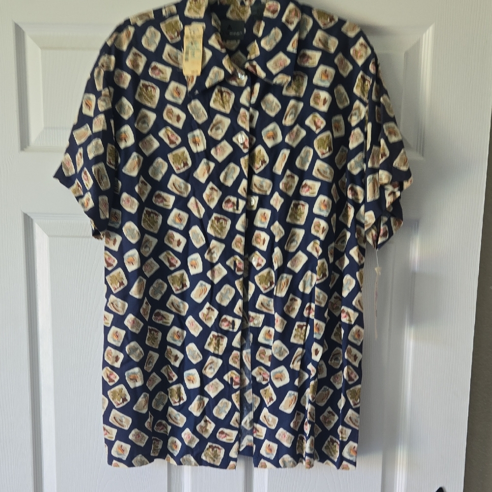 Blue Casual Button Down Shirt with Geometric Pattern